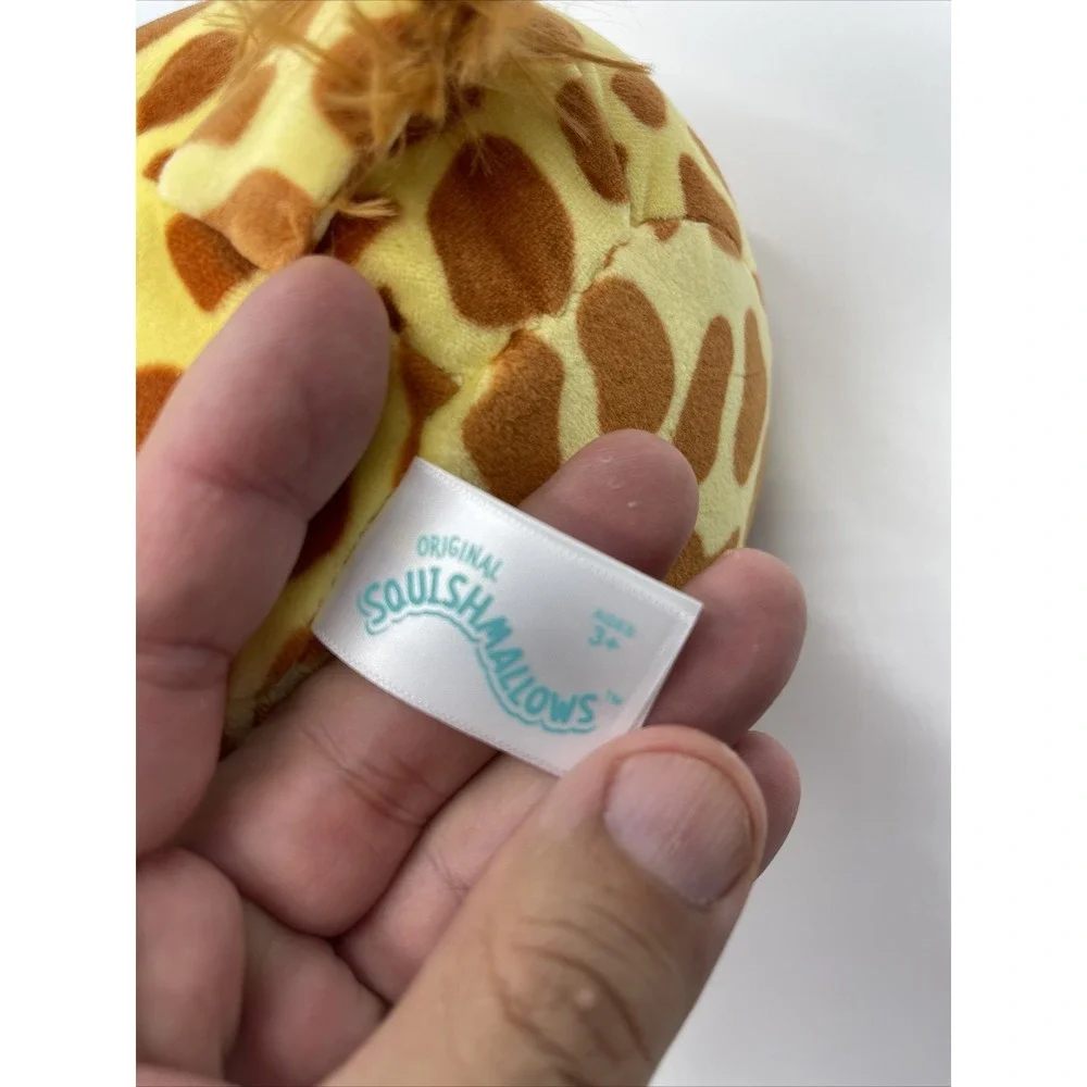 Squishmallows Cameron the‎ Cat as Gary the Giraffe 7.5